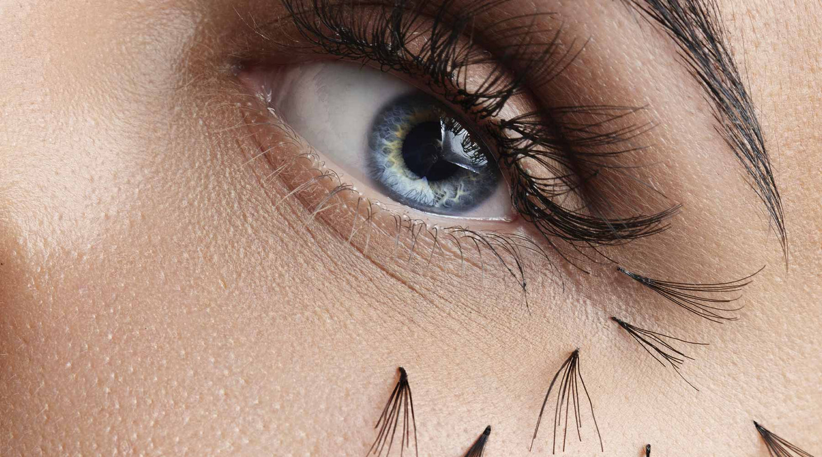 Why maintain the right humidity and temperature when applying eyelashes  extensions?